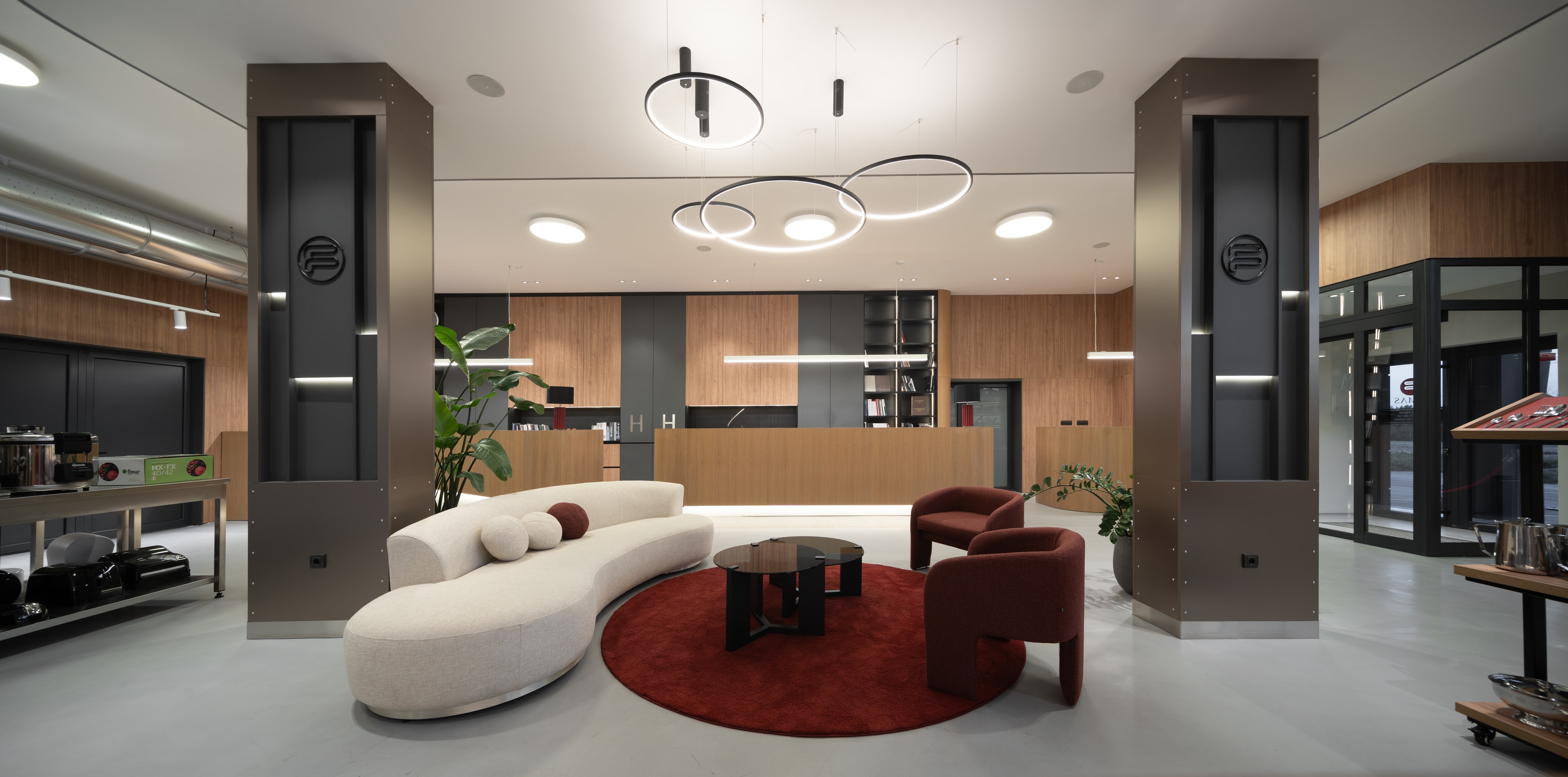 Fimas Showroom image 8