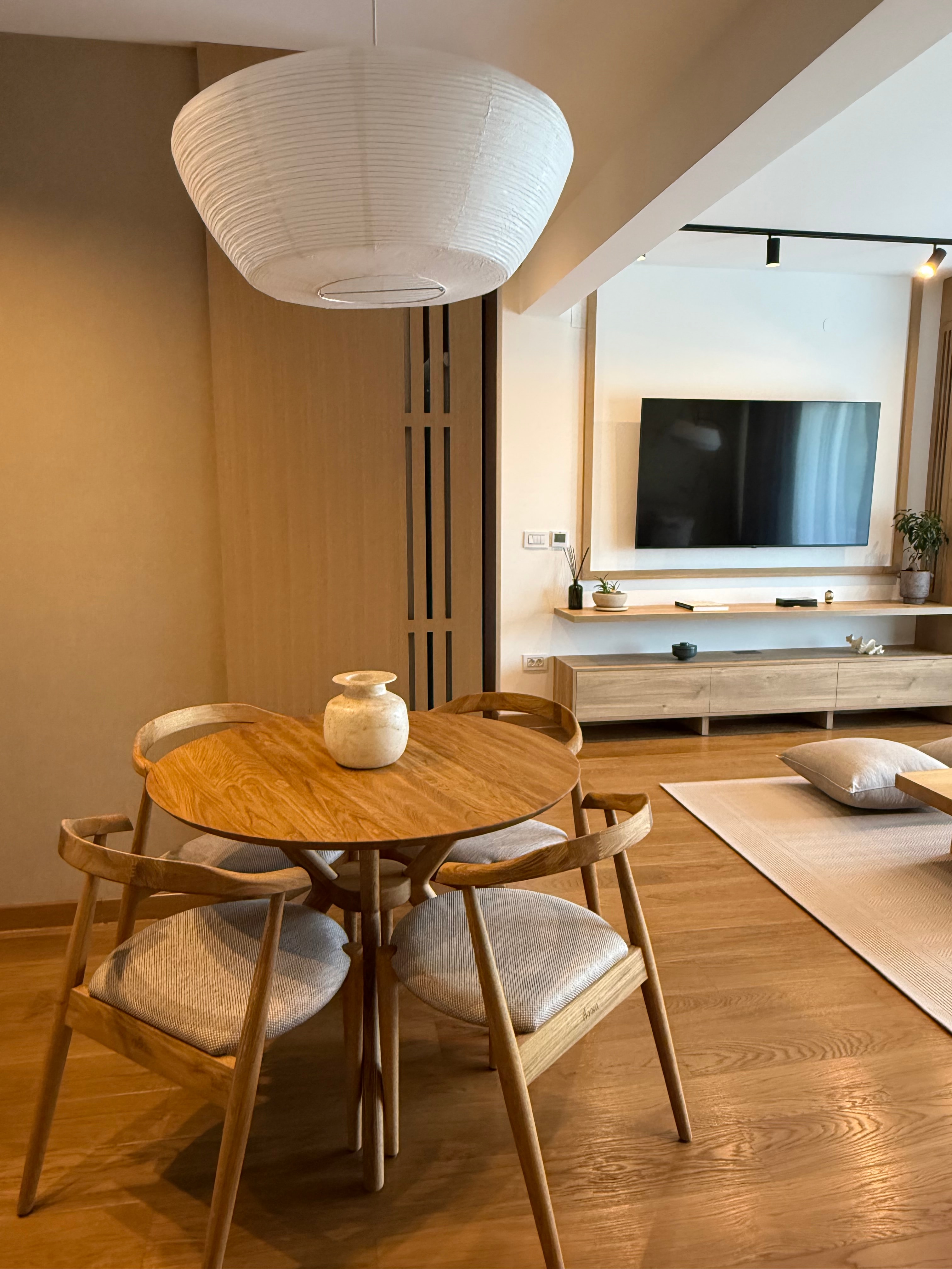 Fusuma Apartment – Where East Meets West image 13