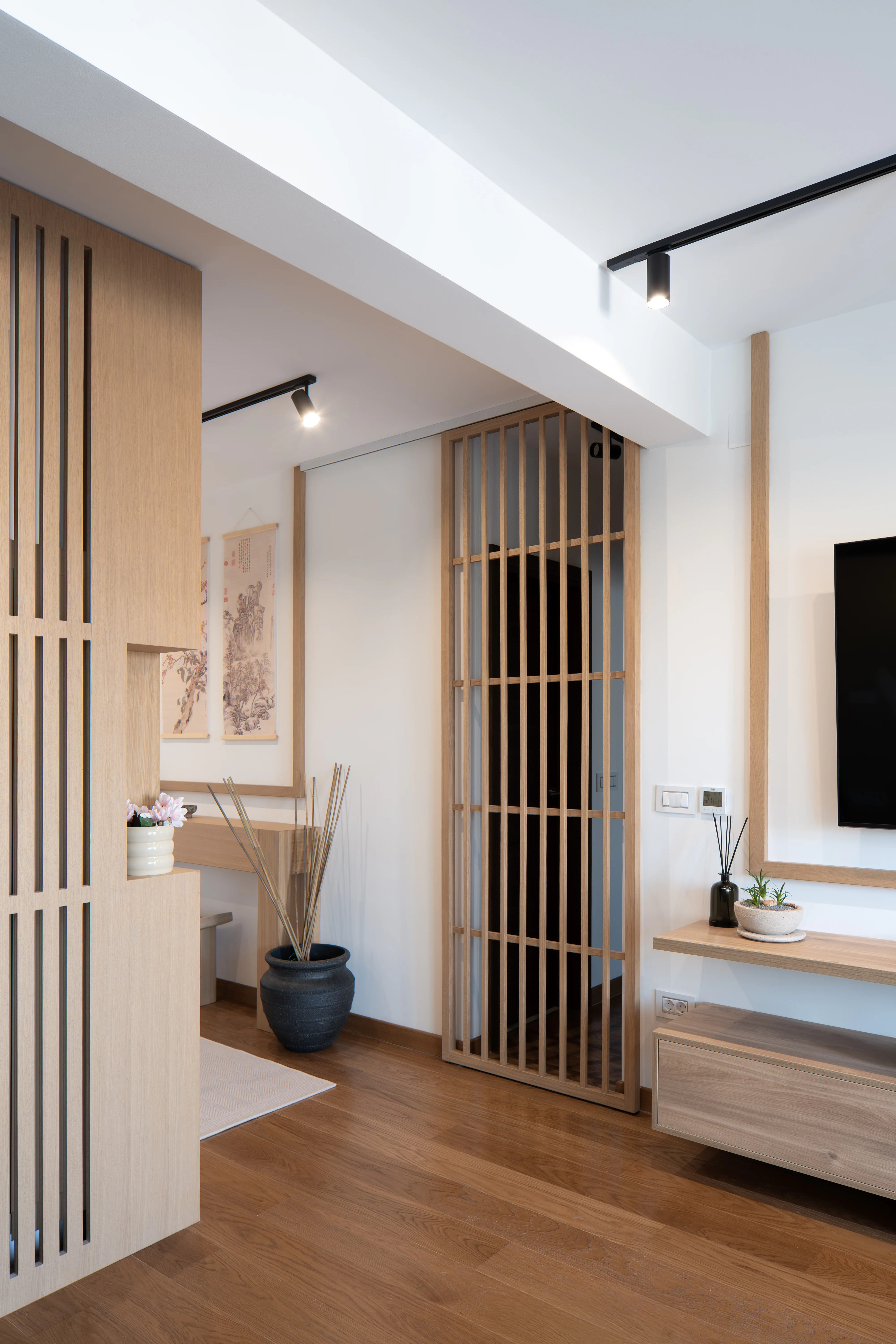 Fusuma Apartment – Where East Meets West image 15