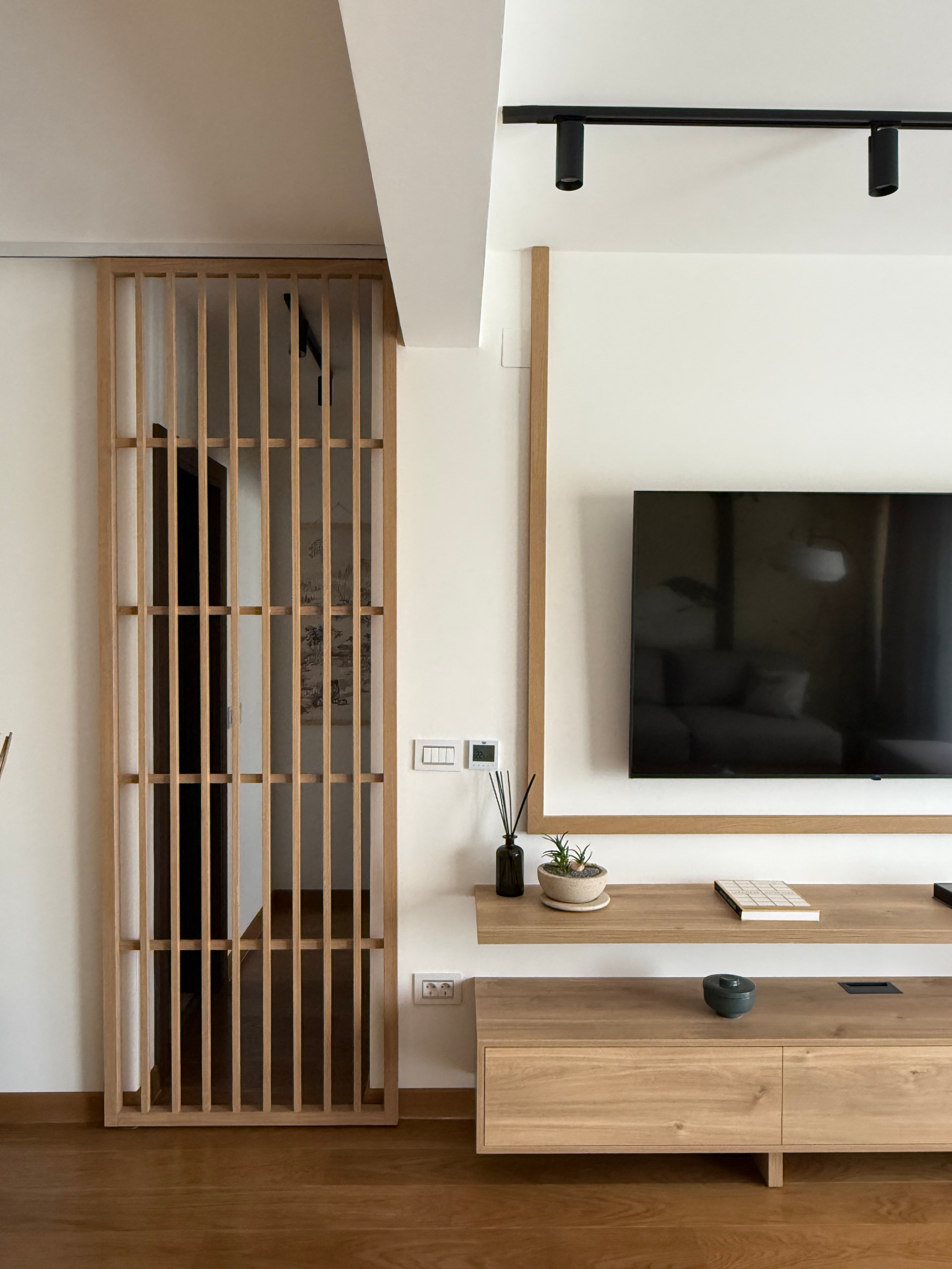 Fusuma Apartment – Where East Meets West image 17