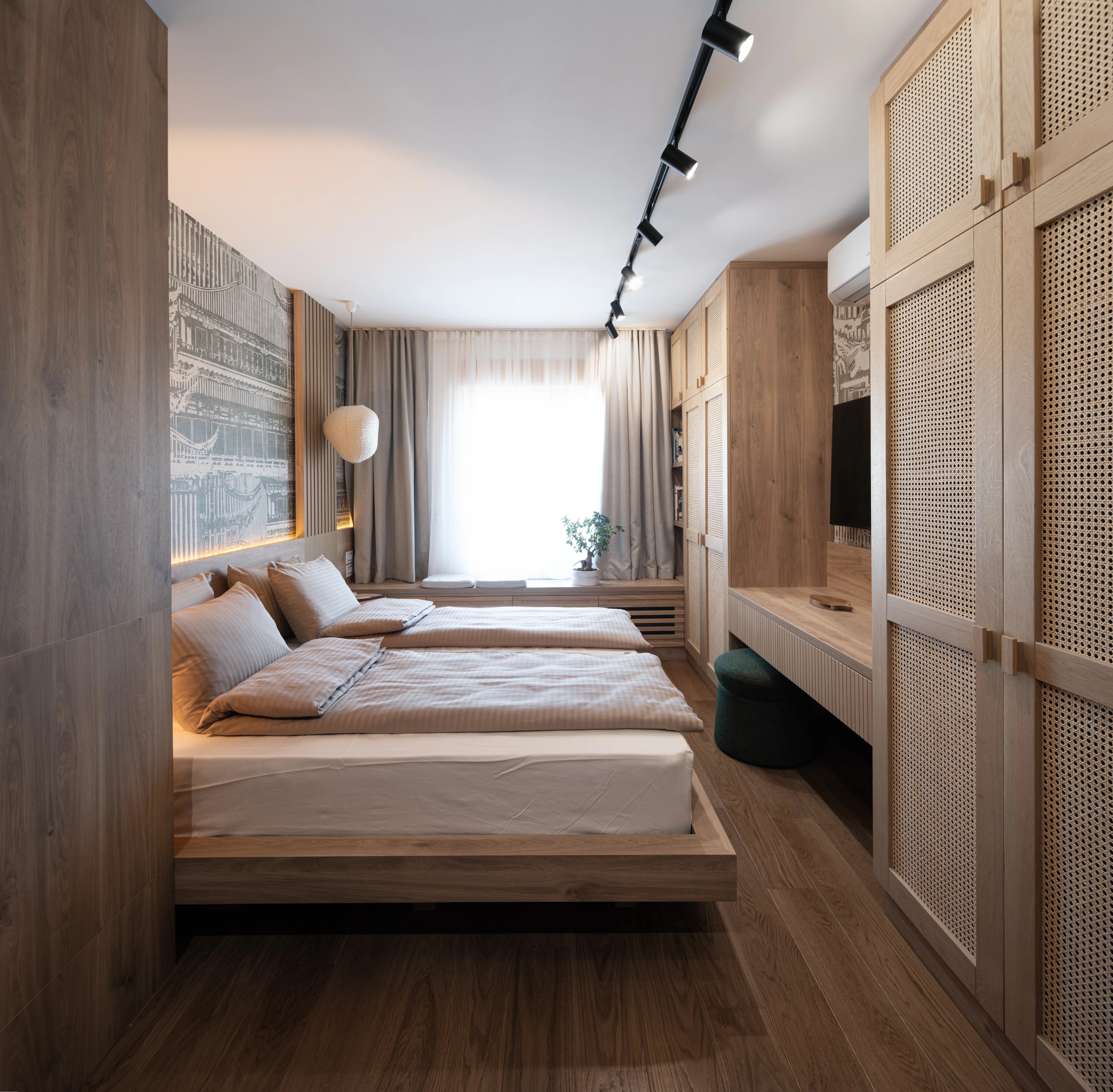 Fusuma Apartment – Where East Meets West image 33
