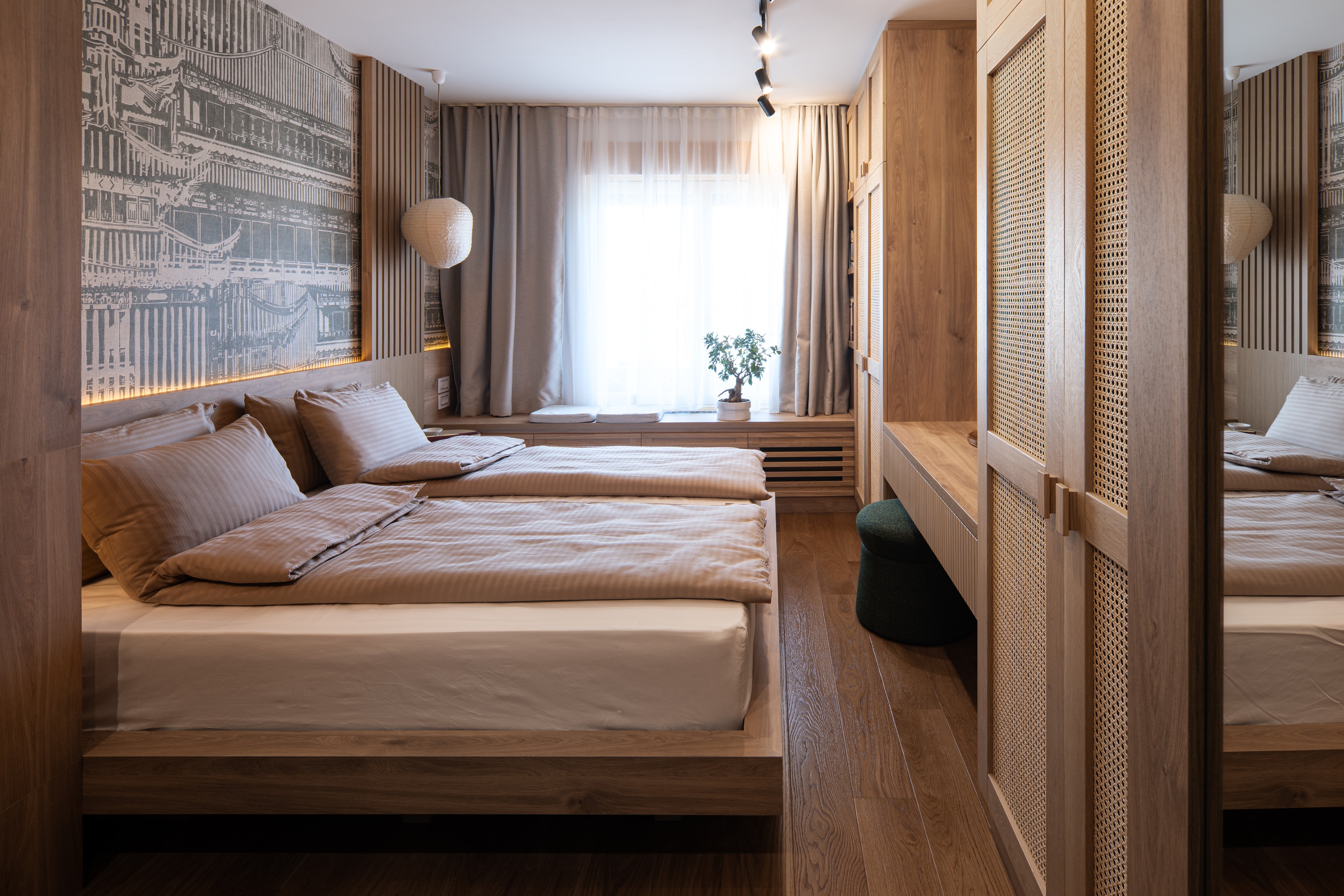 Fusuma Apartment – Where East Meets West image 35