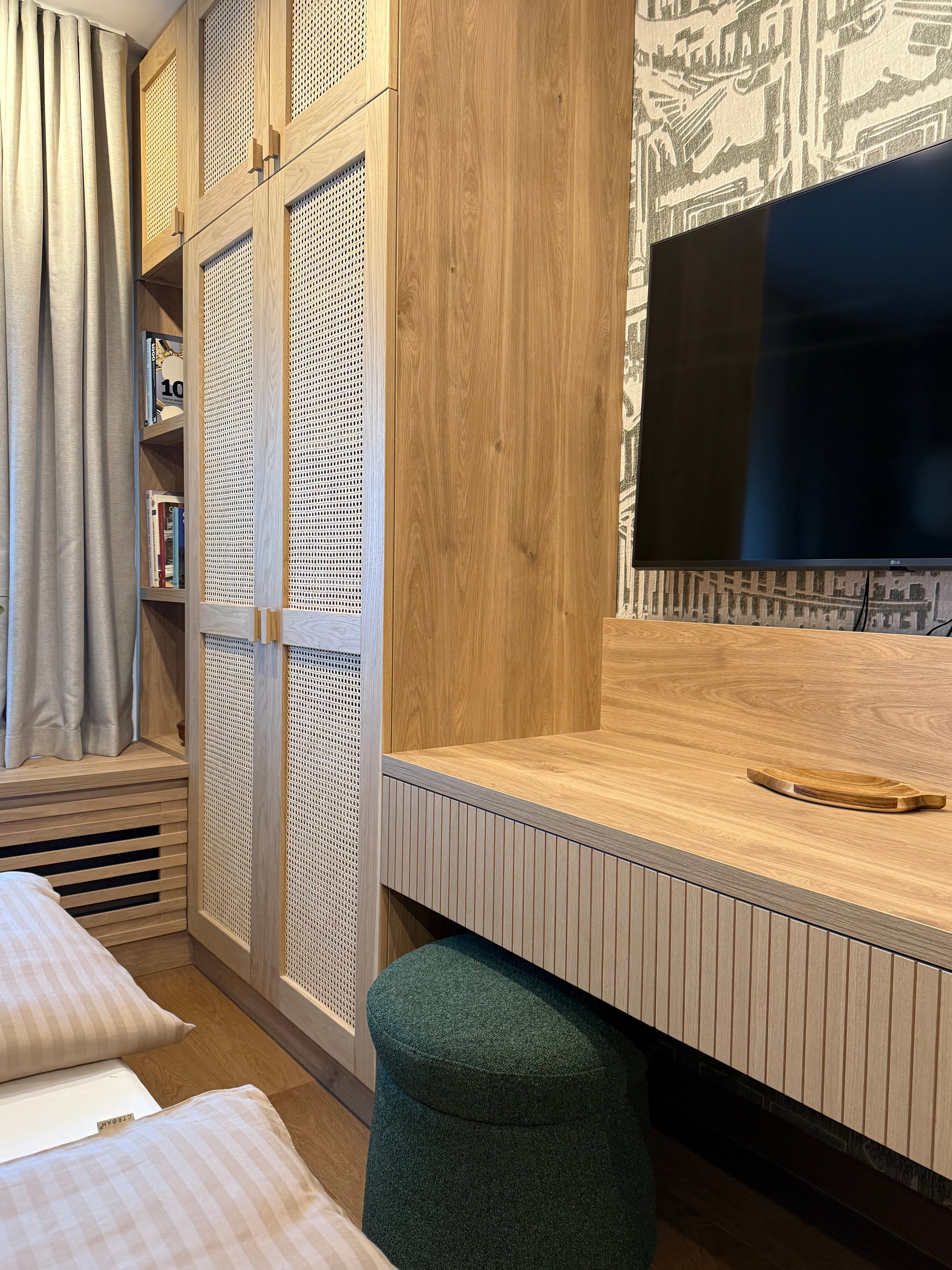 Fusuma Apartment – Where East Meets West image 39